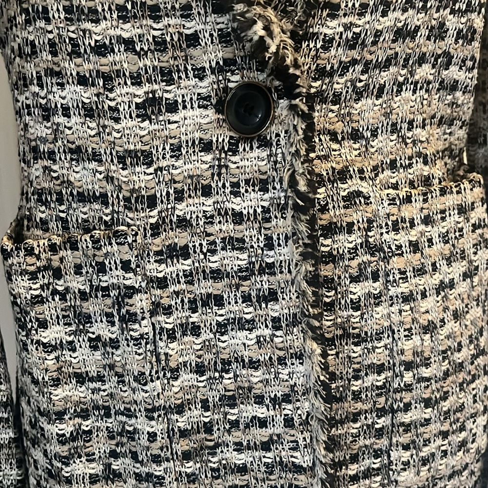 St John jacket. Tan , black and white. Great fringe details - Picture 2 of 5